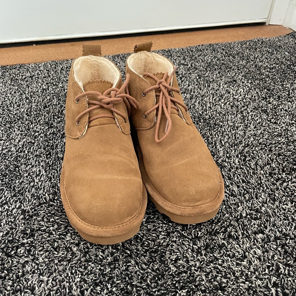 BEARPAW Brown Boots